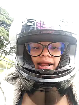 Snapshot of luluboobs9 chatting on 12, 2, 2026 luluboobs9 online show from 12, 2, 2026