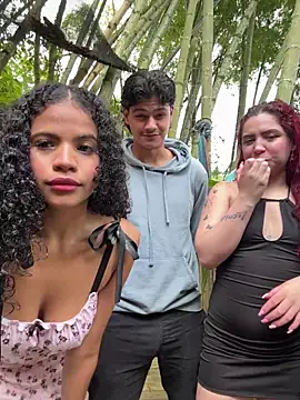 Rose-andres online show from 7, 2, 2026