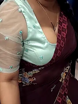 Anuforyou19 online show from 5, 10, 2025