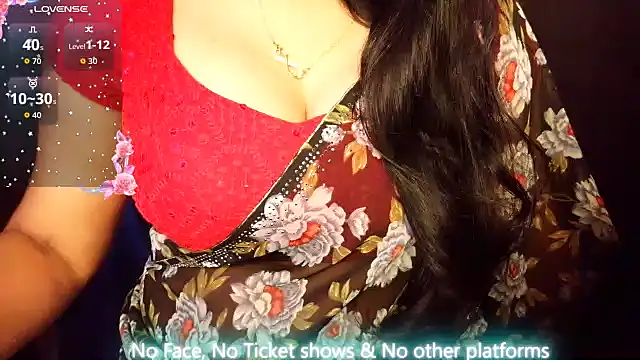 Snapshot of Anuforyou19 chatting on 20, 12, 2025 Anuforyou19 online show from 20, 12, 2025