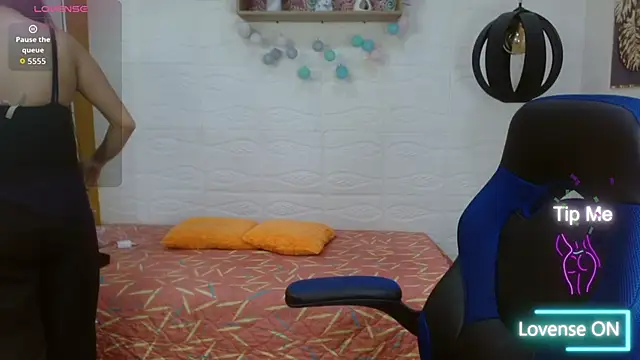 tulunaroja online show from 19, 11, 2025