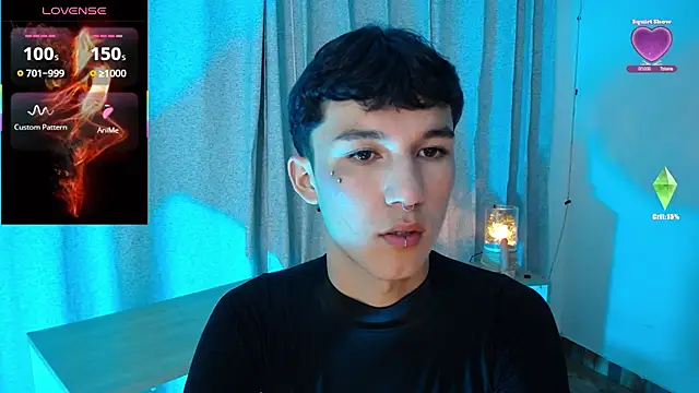 Snapshot of JULLIAN_ chatting on 7, 11, 2025 JULLIAN online show from 7, 11, 2025
