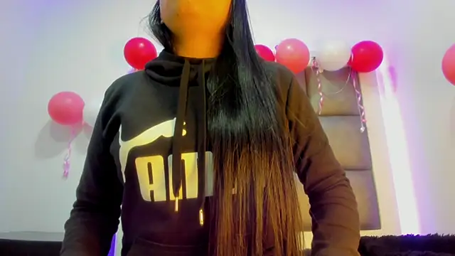 Snapshot of Mia_lopez__ chatting on 6, 11, 2025 Mia lopez online show from 6, 11, 2025