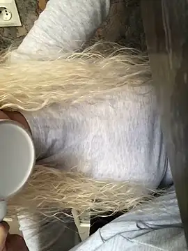 AlevNaz online show from 2, 11, 2025