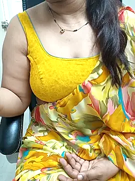 Snapshot of Anushka134 chatting on 11, 10, 2025 Anushka134 online show from 11, 10, 2025