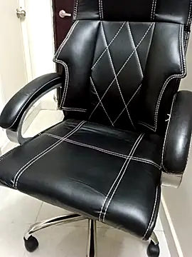 Snapshot of Anushka134 chatting on 20, 10, 2025 Anushka134 online show from 20, 10, 2025