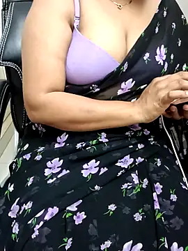 Snapshot of Anushka134 chatting on 25, 10, 2025 Anushka134 online show from 25, 10, 2025