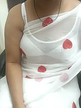 Snapshot of Anushka134 chatting on 6, 10, 2025 Anushka134 online show from 6, 10, 2025