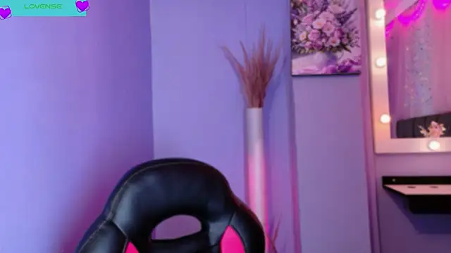 NataliaPrada s online show from 17, 12, 2025