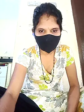 Snapshot of ranisanthutelugu chatting on 18, 9, 2025 ranisanthutelugu online show from 18, 9, 2025