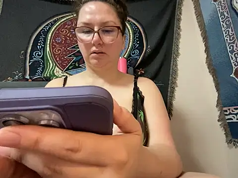 GirlSquirt online show from 20, 4, 2026