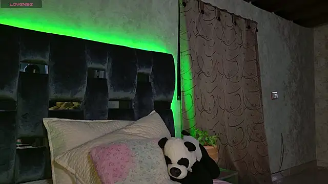 Snapshot of Taurito___ chatting on 8, 10, 2025 Taurito online show from 8, 10, 2025