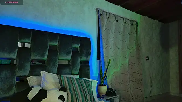 Snapshot of Taurito___ chatting on 4, 11, 2025 Taurito online show from 4, 11, 2025