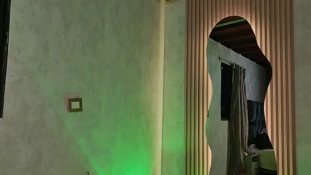 Taurito    online show from 15, 12, 2025