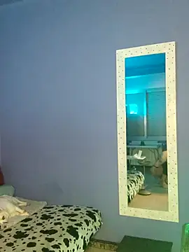 Snapshot of Noty_bcn chatting on 2, 11, 2025 Noty bcn online show from 2, 11, 2025