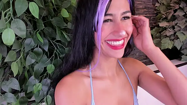 miss   taylor online show from 29, 9, 2025