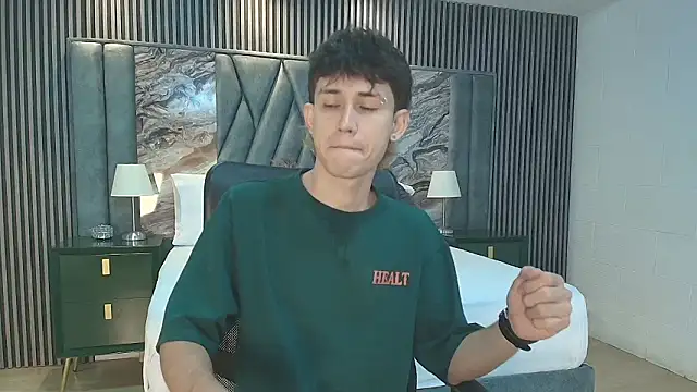 Snapshot of Michael_blue chatting on 15, 1, 2026 Michael blue online show from 15, 1, 2026