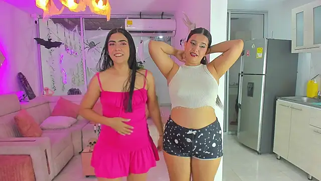 Snapshot of stangirls_ chatting on 15, 10, 2025 stangirls online show from 15, 10, 2025