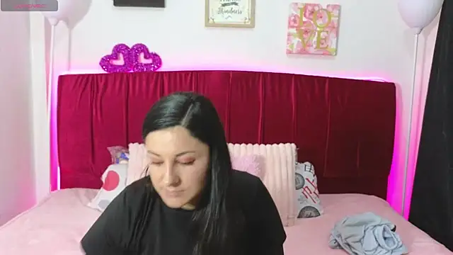cuteeimy online show from 1, 6, 2026