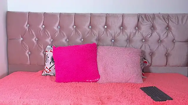 cuteeimy online show from 15, 9, 2025