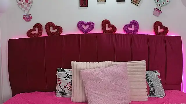 Snapshot of cuteeimy chatting on 16, 2, 2026 cuteeimy online show from 16, 2, 2026