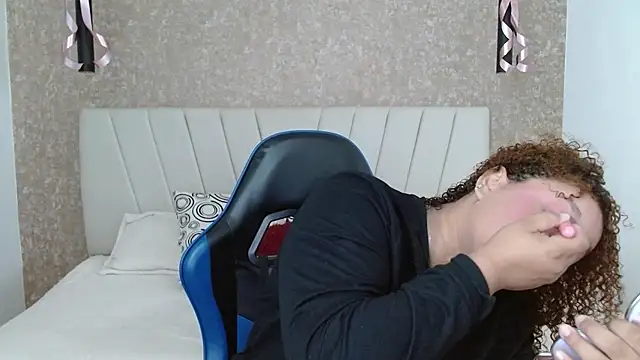 Yera carey online show from 30, 11, 2025