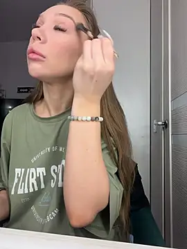 Snapshot of AlysonHuxley_ chatting on 26, 2, 2026 AlysonHuxley online show from 26, 2, 2026