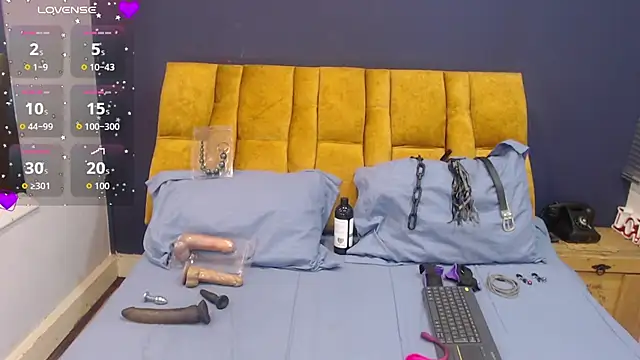 KendraaSimons online show from 24, 10, 2025