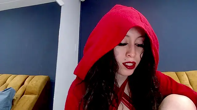 KendraaSimons online show from 9, 10, 2025