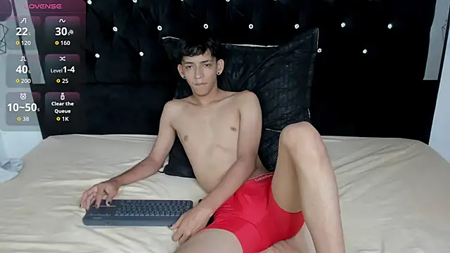 Sebas cat online show from 8, 3, 2026