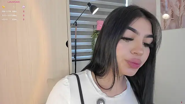 EmmyKenner online show from 26, 9, 2025