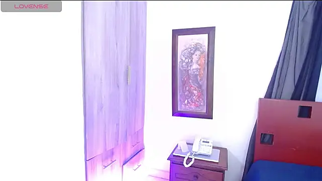 MONIQUE-LAMOUR online show from 8, 9, 2025