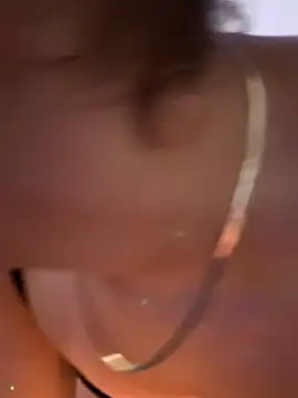 babykalirose online show from 4, 10, 2025