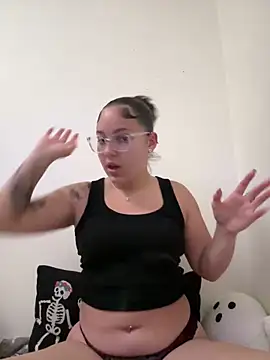 babykalirose online show from 2, 11, 2025