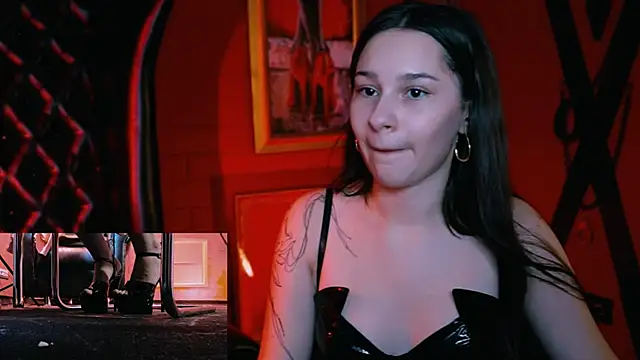 KimClarks  online show from 22, 9, 2025