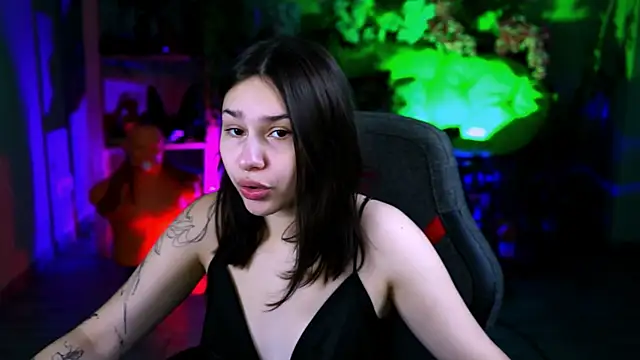 KimClarks  online show from 28, 10, 2025