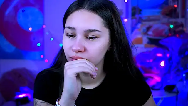 KimClarks  online show from 20, 9, 2025