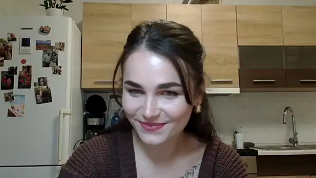 Silviaa a online show from 23, 10, 2025