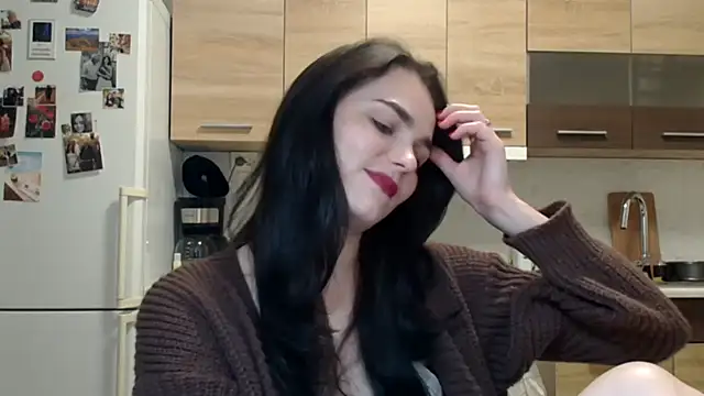 Silviaa a online show from 28, 10, 2025