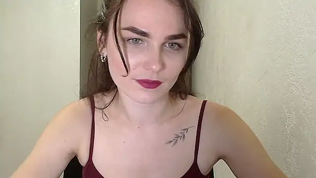 Silviaa a online show from 8, 9, 2025