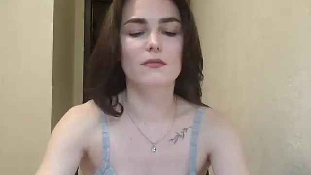 Silviaa a online show from 2, 4, 2026