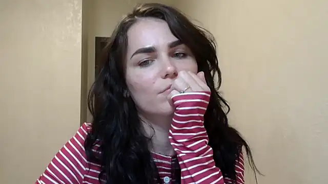 Silviaa a online show from 9, 10, 2025