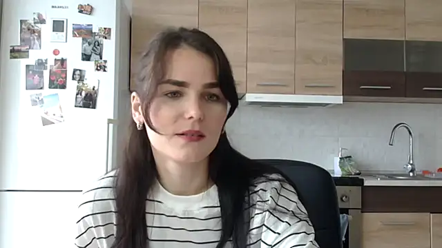 Silviaa a online show from 30, 9, 2025