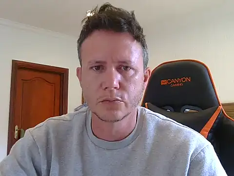 TroyDieselXXX online show from 22, 4, 2026