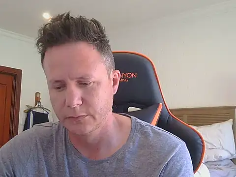 TroyDieselXXX online show from 19, 11, 2025