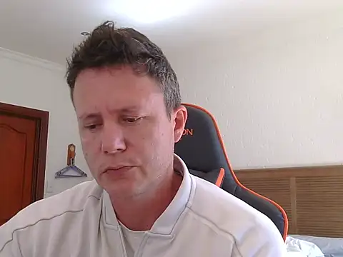 TroyDieselXXX online show from 26, 4, 2026