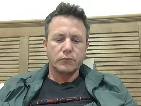 Snapshot of TroyDieselXXX chatting on 7, 6, 2026 TroyDieselXXX online show from 7, 6, 2026