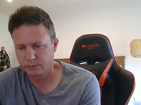 Snapshot of TroyDieselXXX chatting on 19, 2, 2026 TroyDieselXXX online show from 19, 2, 2026