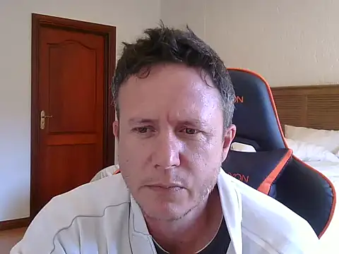 Snapshot of TroyDieselXXX chatting on 12, 6, 2026 TroyDieselXXX online show from 12, 6, 2026