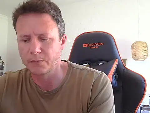 Snapshot of TroyDieselXXX chatting on 4, 2, 2026 TroyDieselXXX online show from 4, 2, 2026